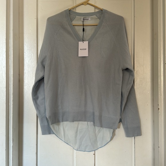 NWT! Naadam Mixed MediaV-Neck Cashmere Sweater